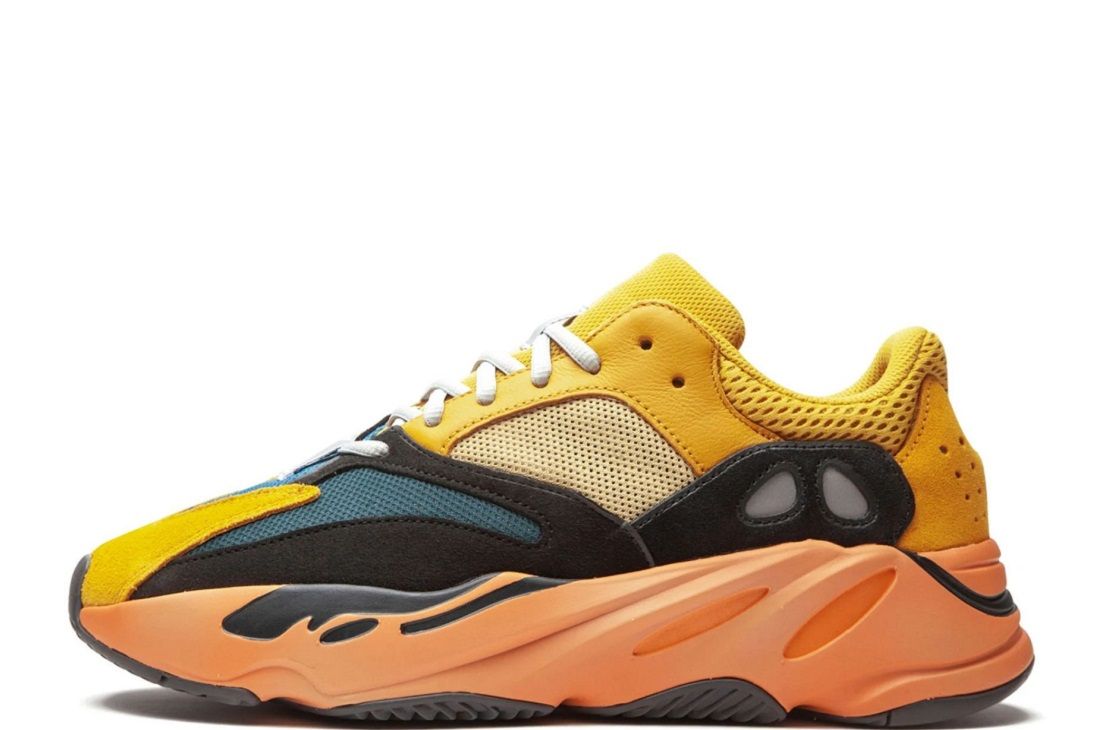 Website That Sell Yeezy 700 Sun Fake Sneakers Online (1)